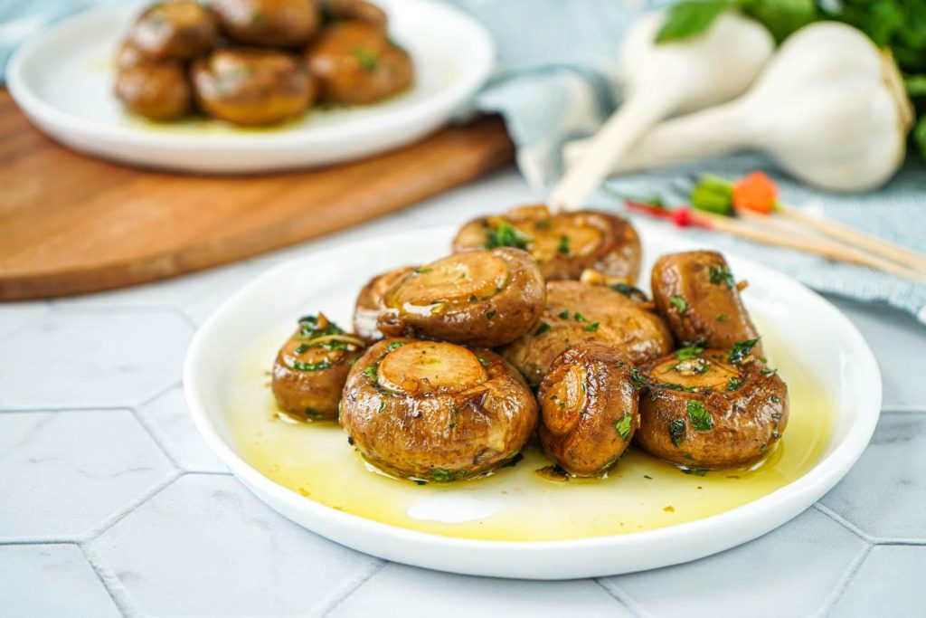 Flavorsome Spanish Garlic Mushrooms: A Savory Delight