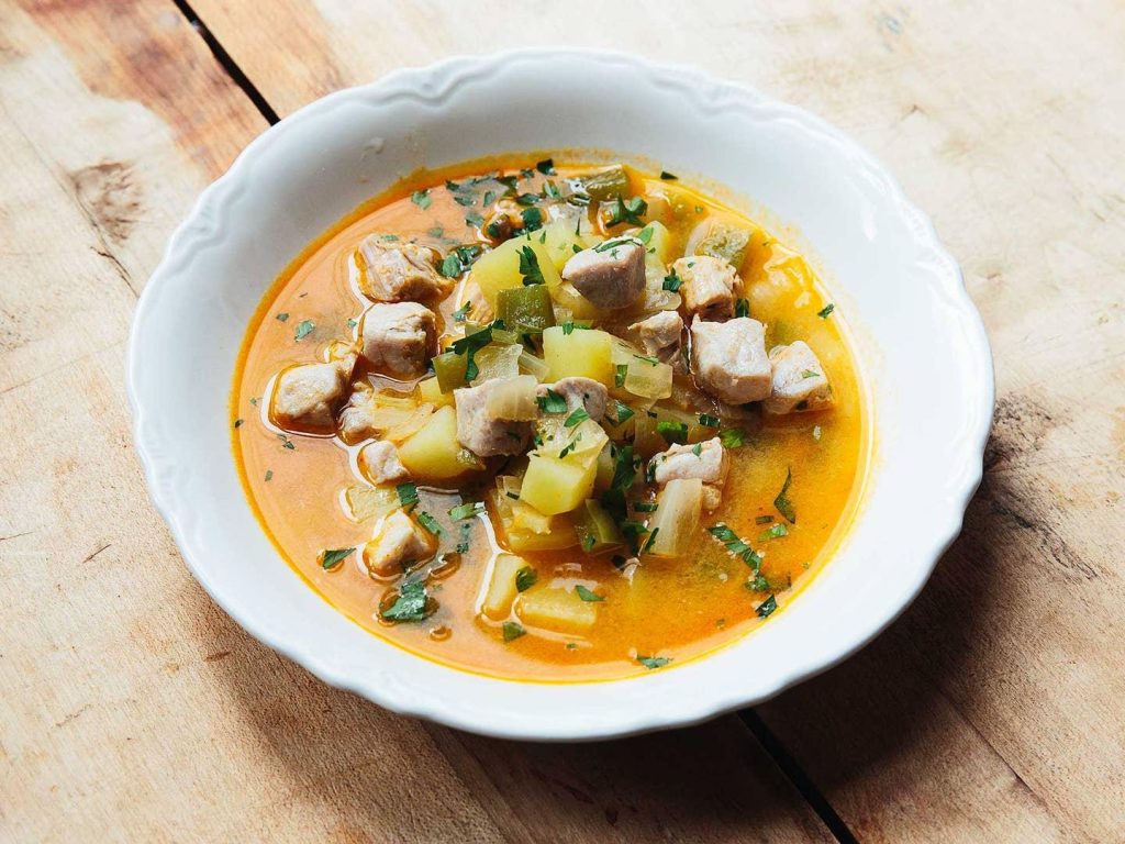 Flavorful Spanish Tuna Stew (Marmitako): A Hearty Mediterranean Delight