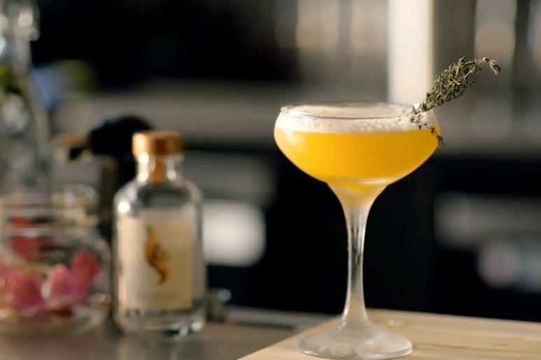 Master the Art of Crafting the Tea Thyme Cocktail
